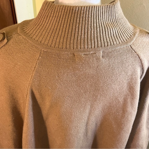 Big Buddha Women’s Camel Colored Sweater Style Pancho Size M/L - Picture 3 of 12